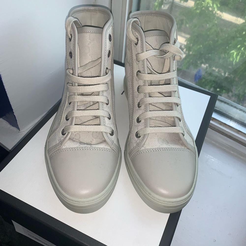 Brand new Gucci sneakers in box size 37